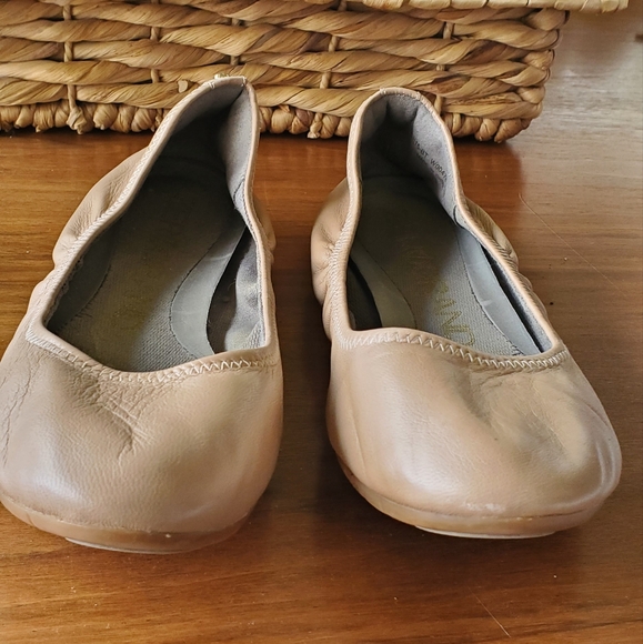 UEC Cole Haan ZERØGRAND Tech Ballet Flats - Picture 6 of 14